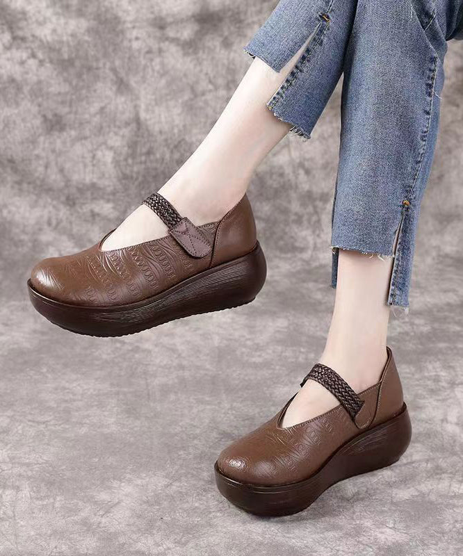 Graceful Orthopedic Shoes for Modern Look