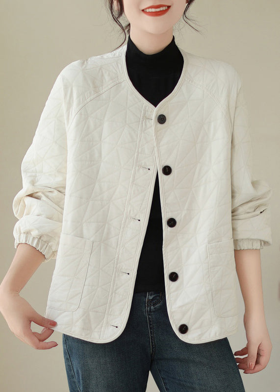 Beautifully Finished Coat in a Timeless Design