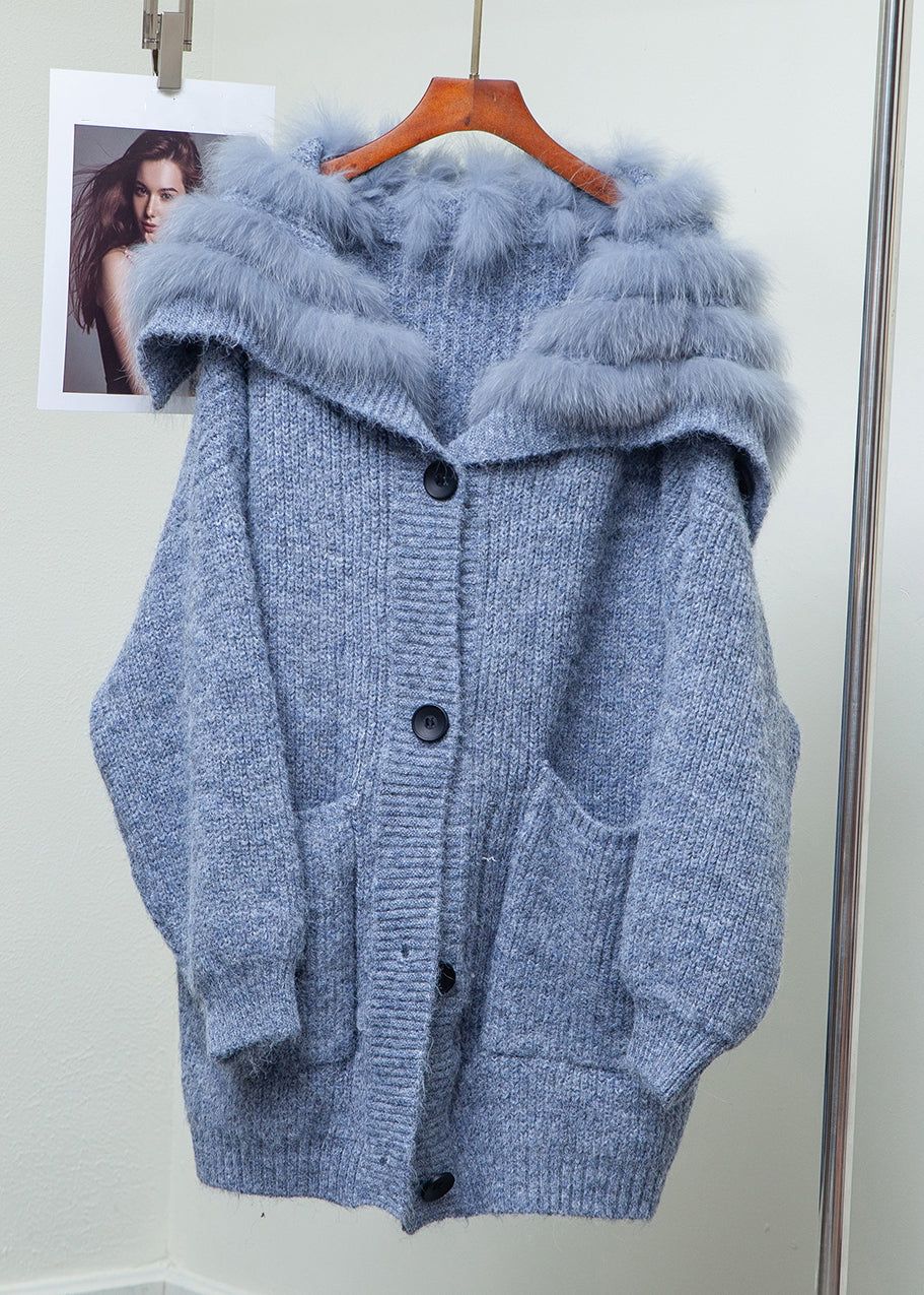 Sophisticated Coat with a Clean Classic Look