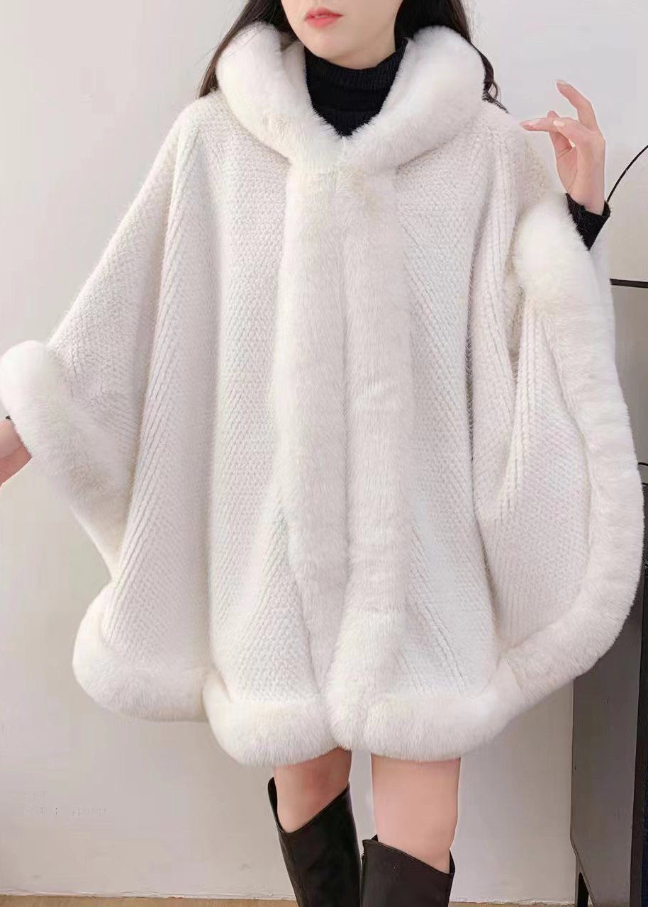 Effortlessly Elegant Coat with a Timeless Design