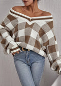 Effortlessly Elegant Sweater with a Timeless Design