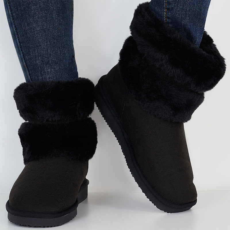 Graceful Orthopedic Boots for Modern Look