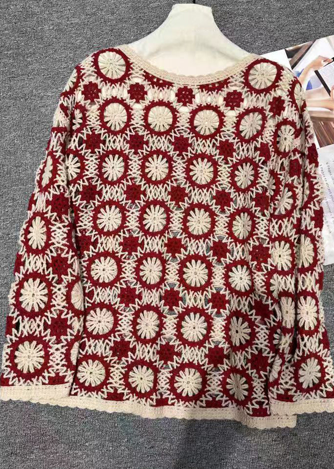 Effortlessly Elegant Sweater with a Timeless Design