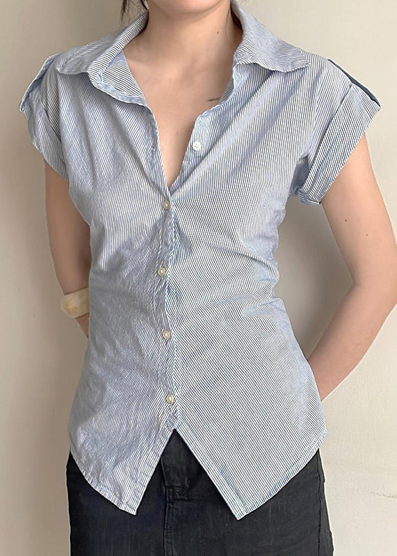 Beautifully Finished Blouse in a Timeless Design