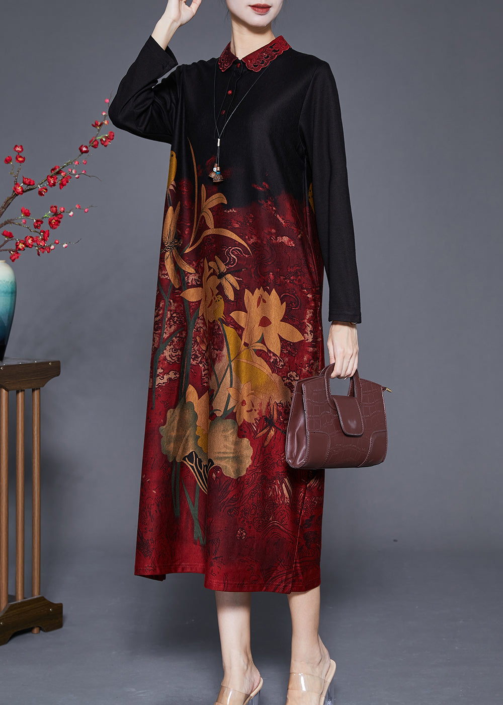 Beautifully Crafted Dress in a Classic Style