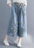 Effortlessly Elegant Pants with a Timeless Design