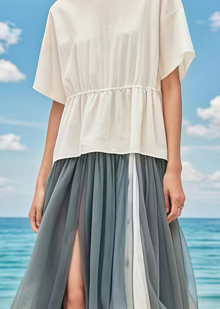 Gracefully Styled Garment for Any Occasion