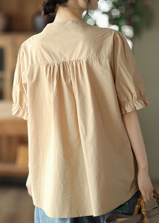 Well Tailored Shirt with a Graceful Silhouette