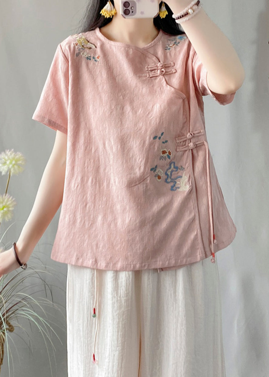 Sophisticated Top with a Clean Classic Look