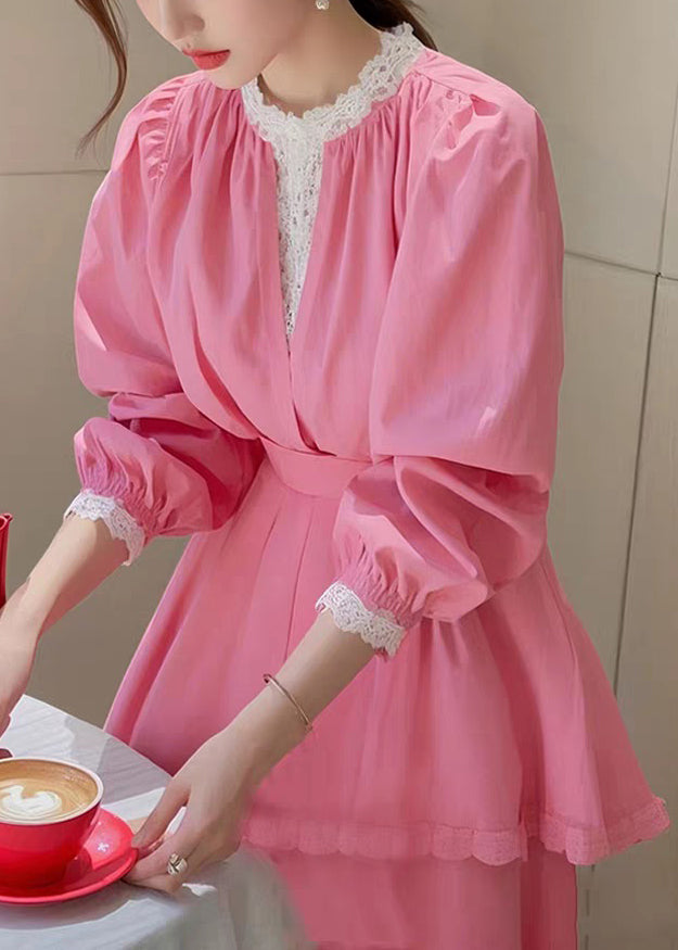 Sophisticated Blouse with a Clean Classic Look