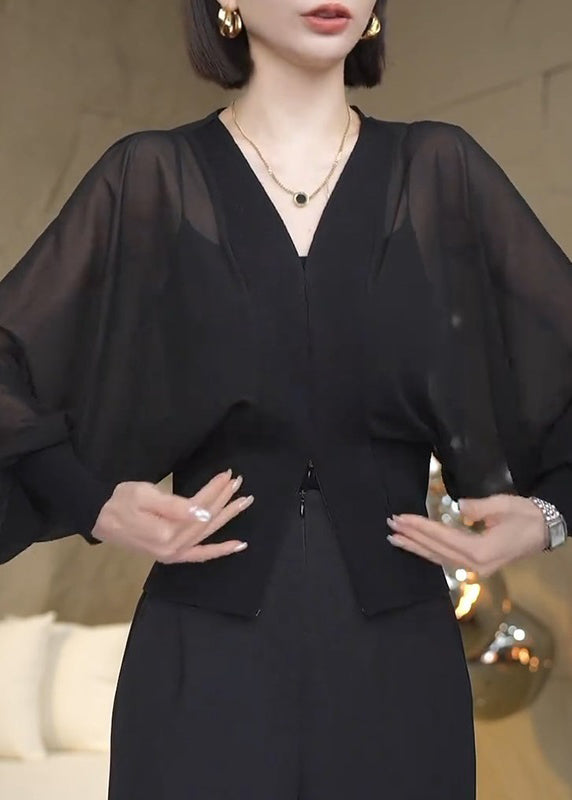 Elegantly Styled Blouse for Everyday Wear