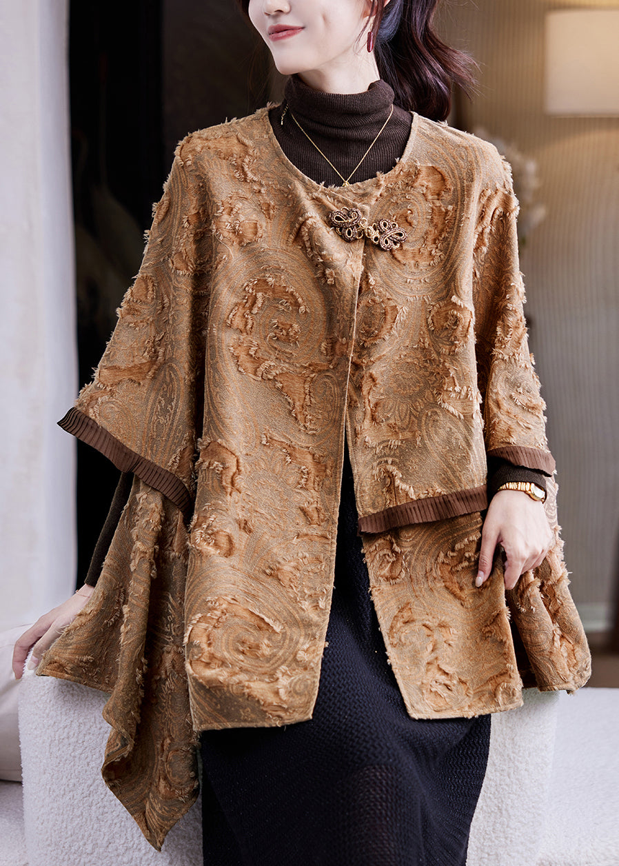 Well Tailored Coat with a Graceful Silhouette