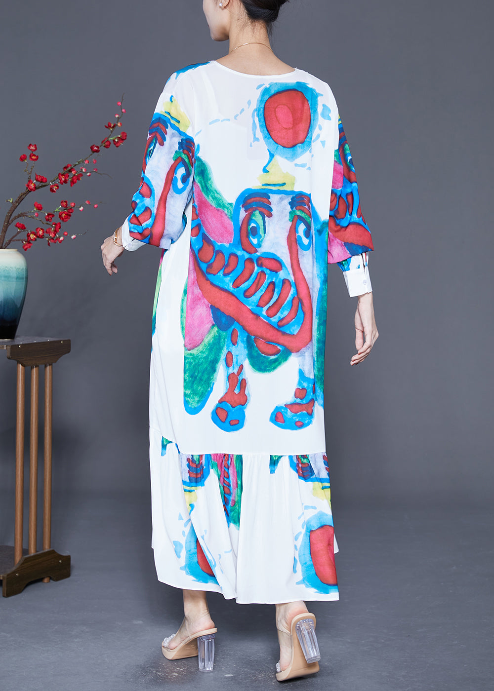 Gracefully Styled Dress for Any Occasion