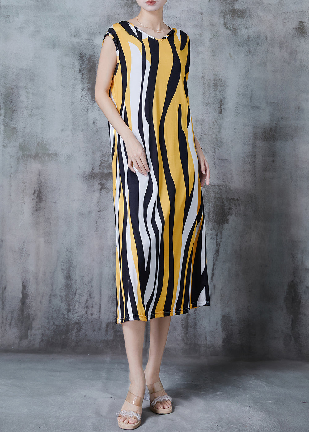 Elegantly Styled Dress for Everyday Wear