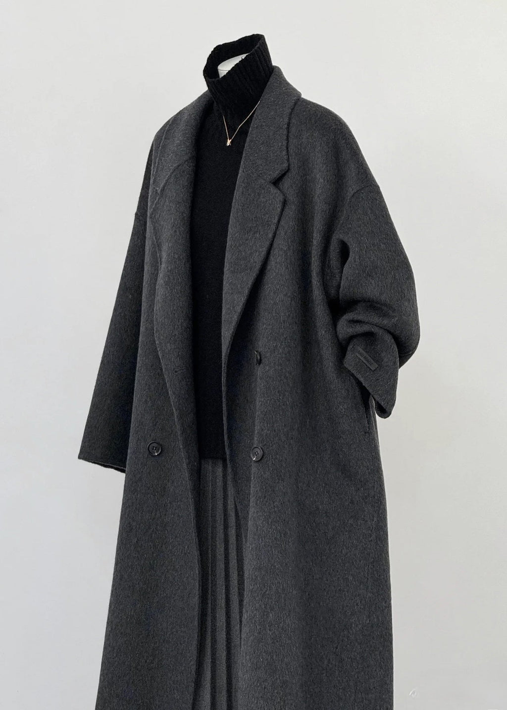 Beautifully Crafted Coat in a Classic Style