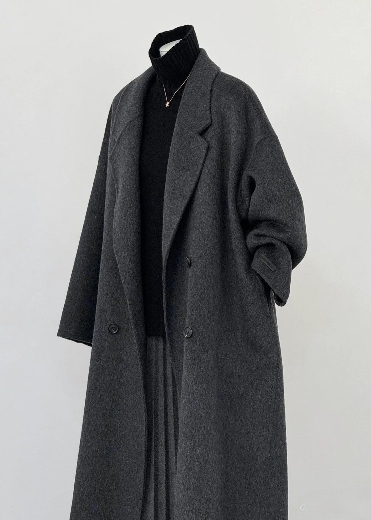 Beautifully Crafted Coat in a Classic Style