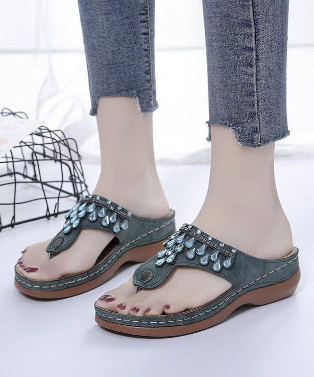Graceful Orthopedic Sandals for Modern Look