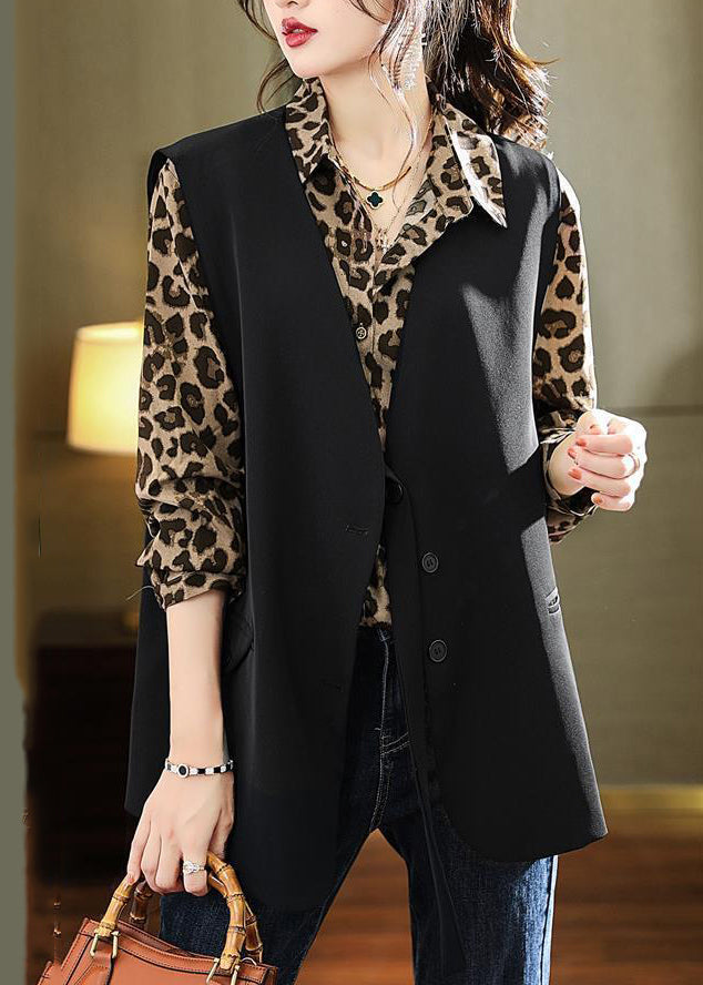 Classic Vintage Shirt with a Flattering Fit