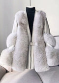 Well Tailored Coat with a Graceful Silhouette