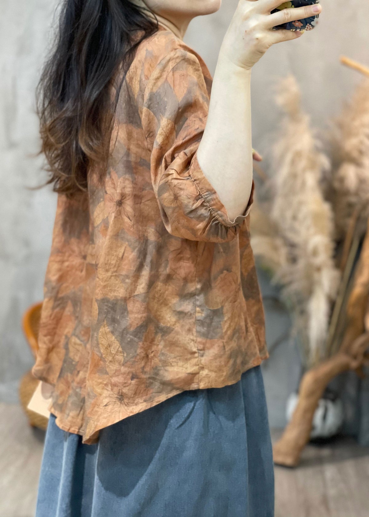 Effortlessly Elegant Shirt with a Timeless Design