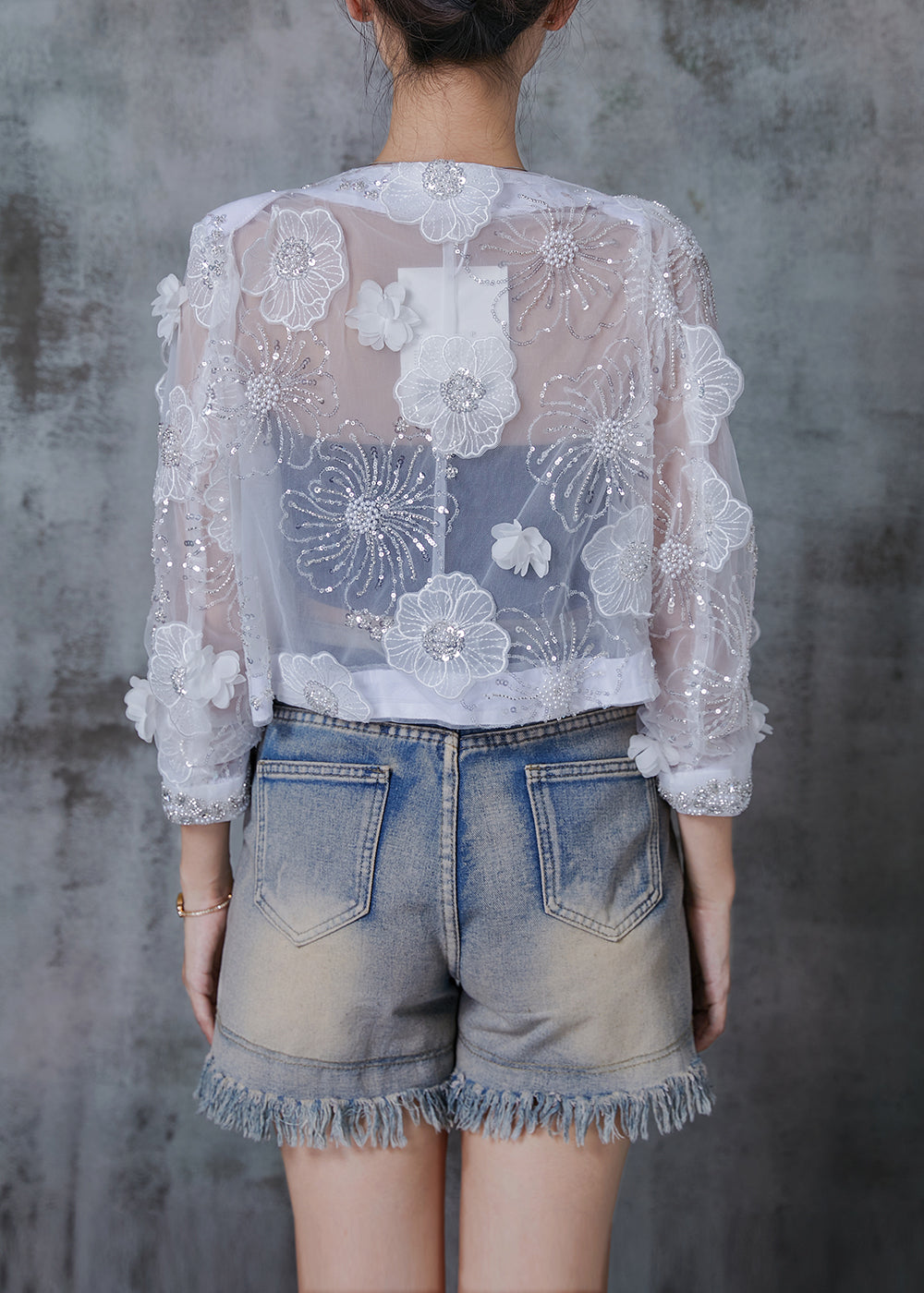 Gracefully Styled Cardigan for Any Occasion