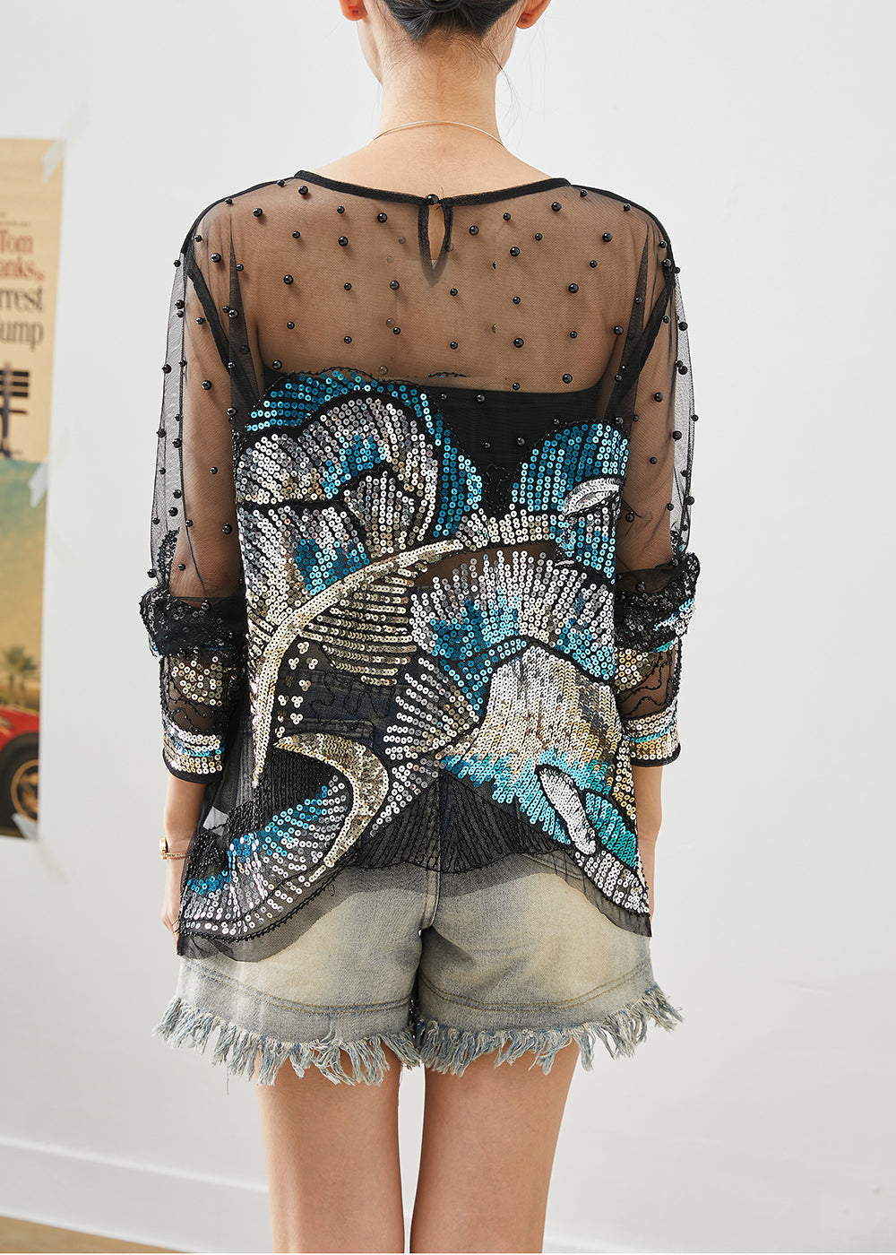 Classic Vintage Blouse with a Flattering Fit
