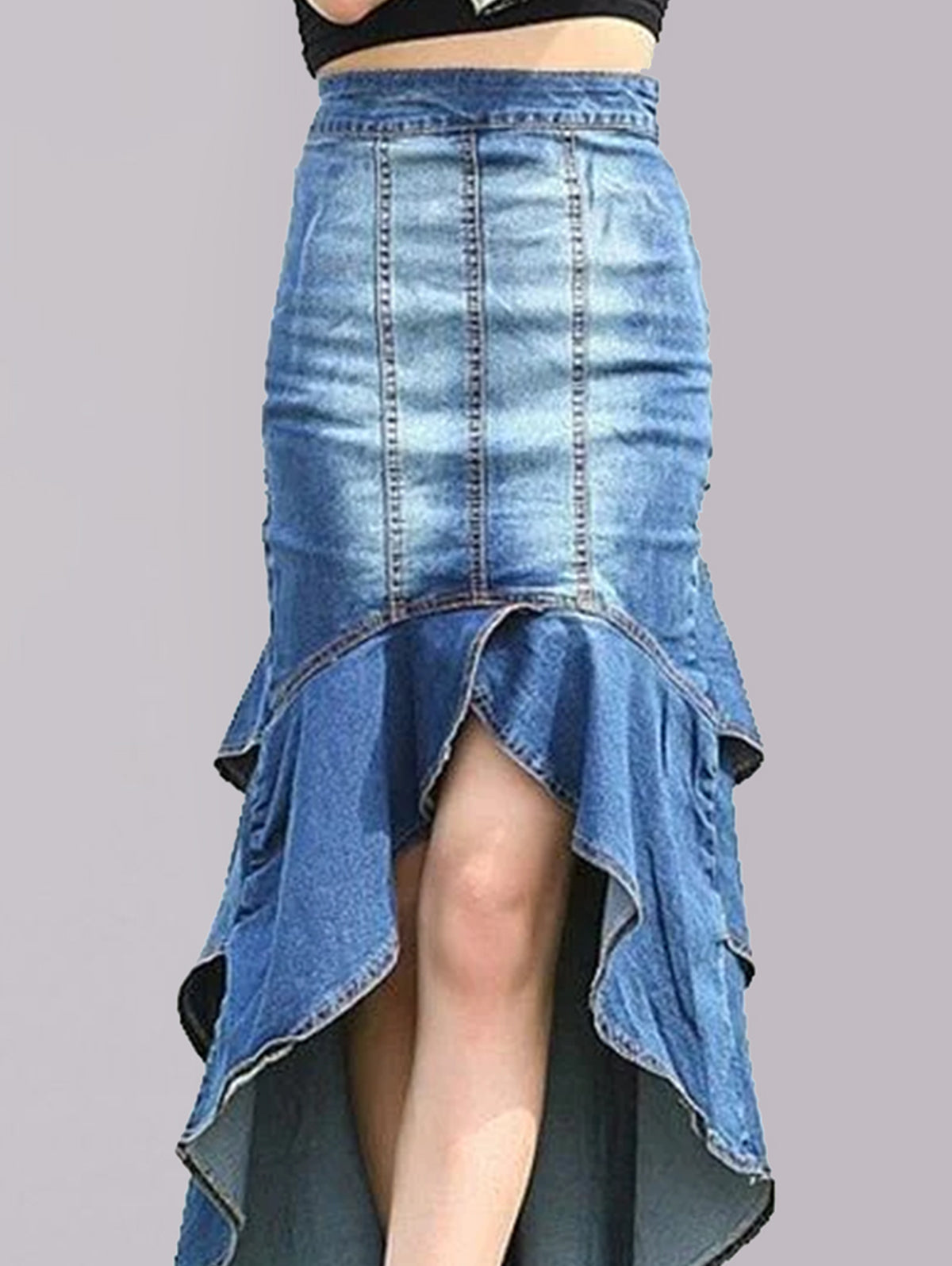 Gracefully Styled Garment for Any Occasion