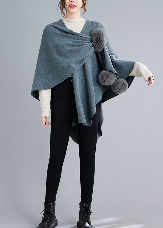 Well Tailored Coat with a Graceful Silhouette