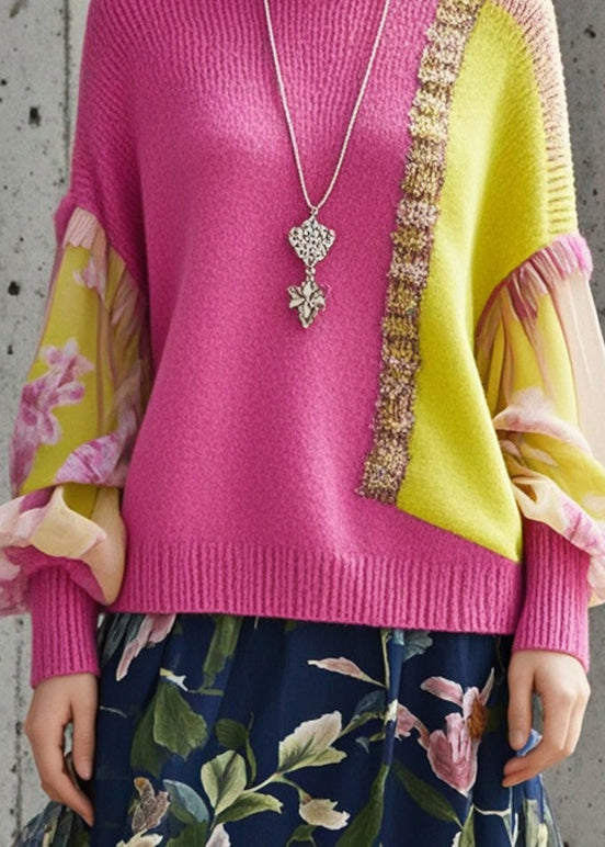 Classic Vintage Sweater with a Flattering Fit