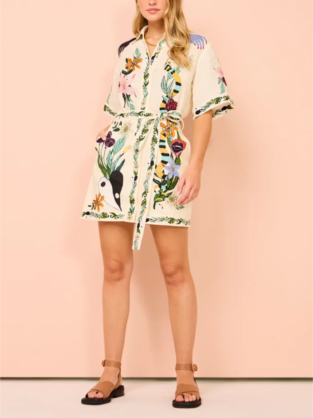 Well Tailored Dress with a Graceful Silhouette