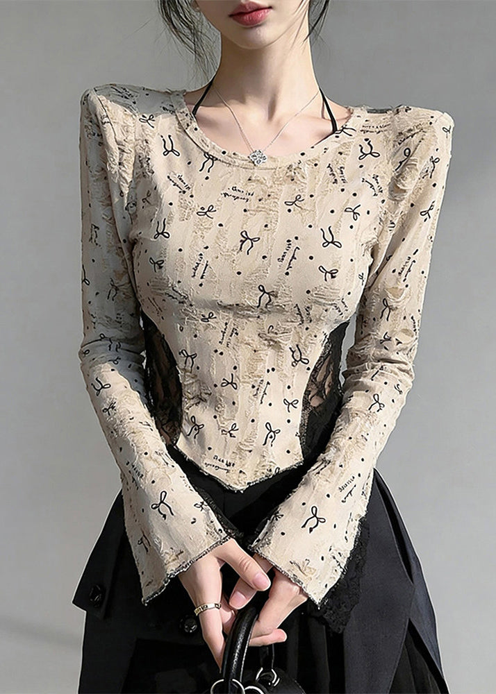 Gracefully Styled Blouse for Any Occasion
