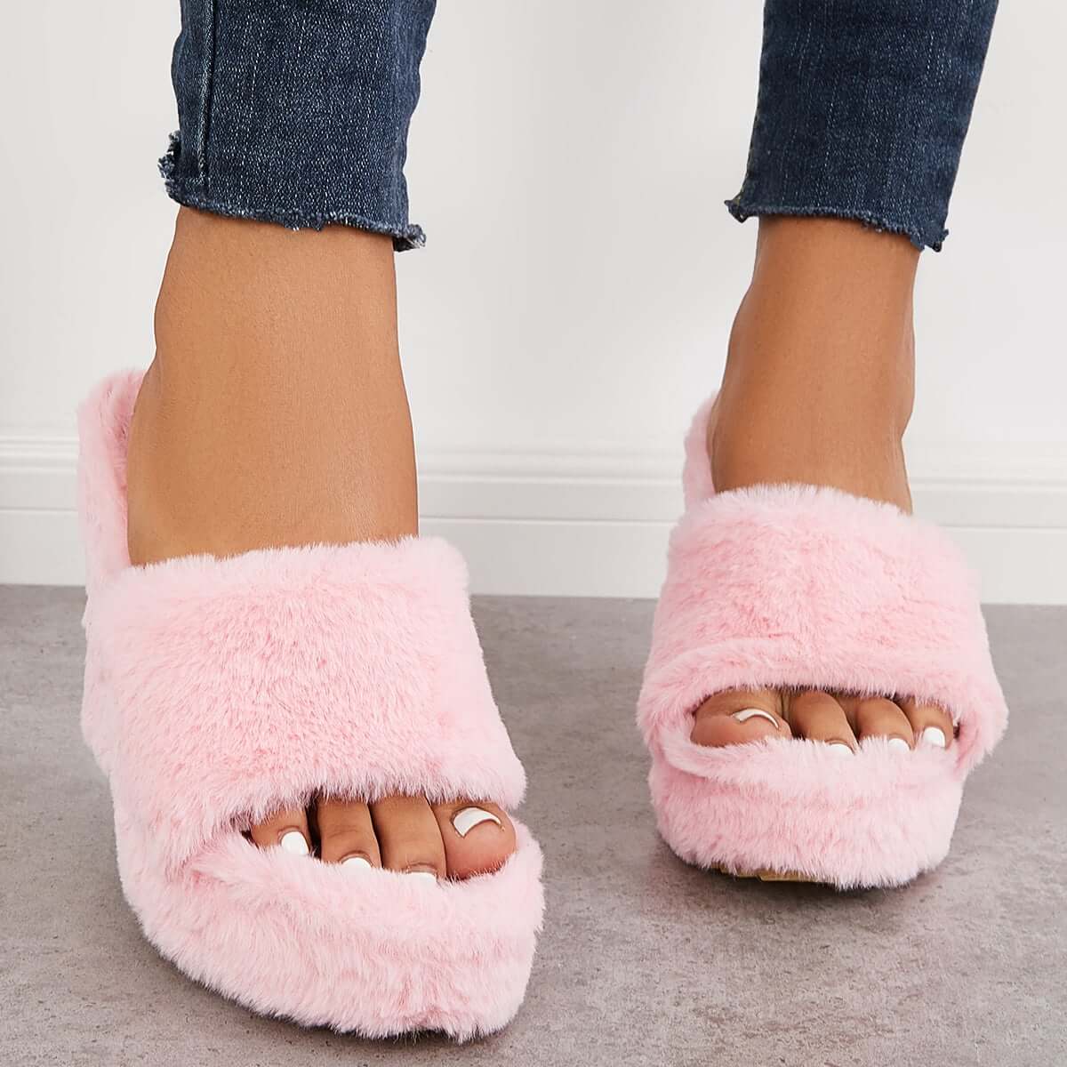 Stylish Orthopedic Slippers for Any Occasion