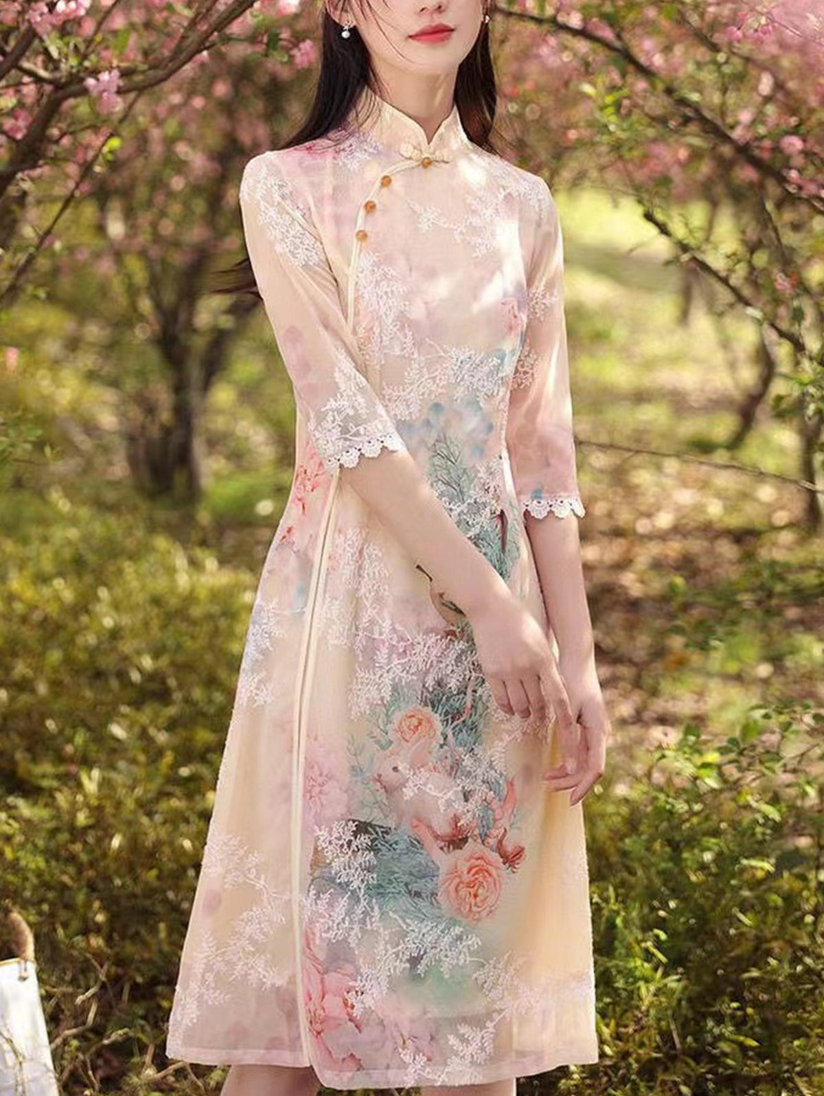 Classic Vintage & Enduringly Stylish Dress