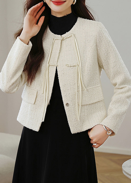 Beautifully Finished Coat in a Timeless Design