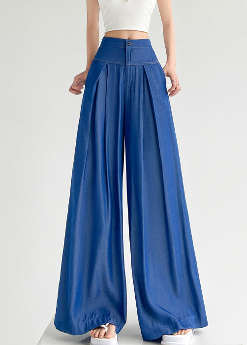 Well Tailored Pants with a Graceful Silhouette