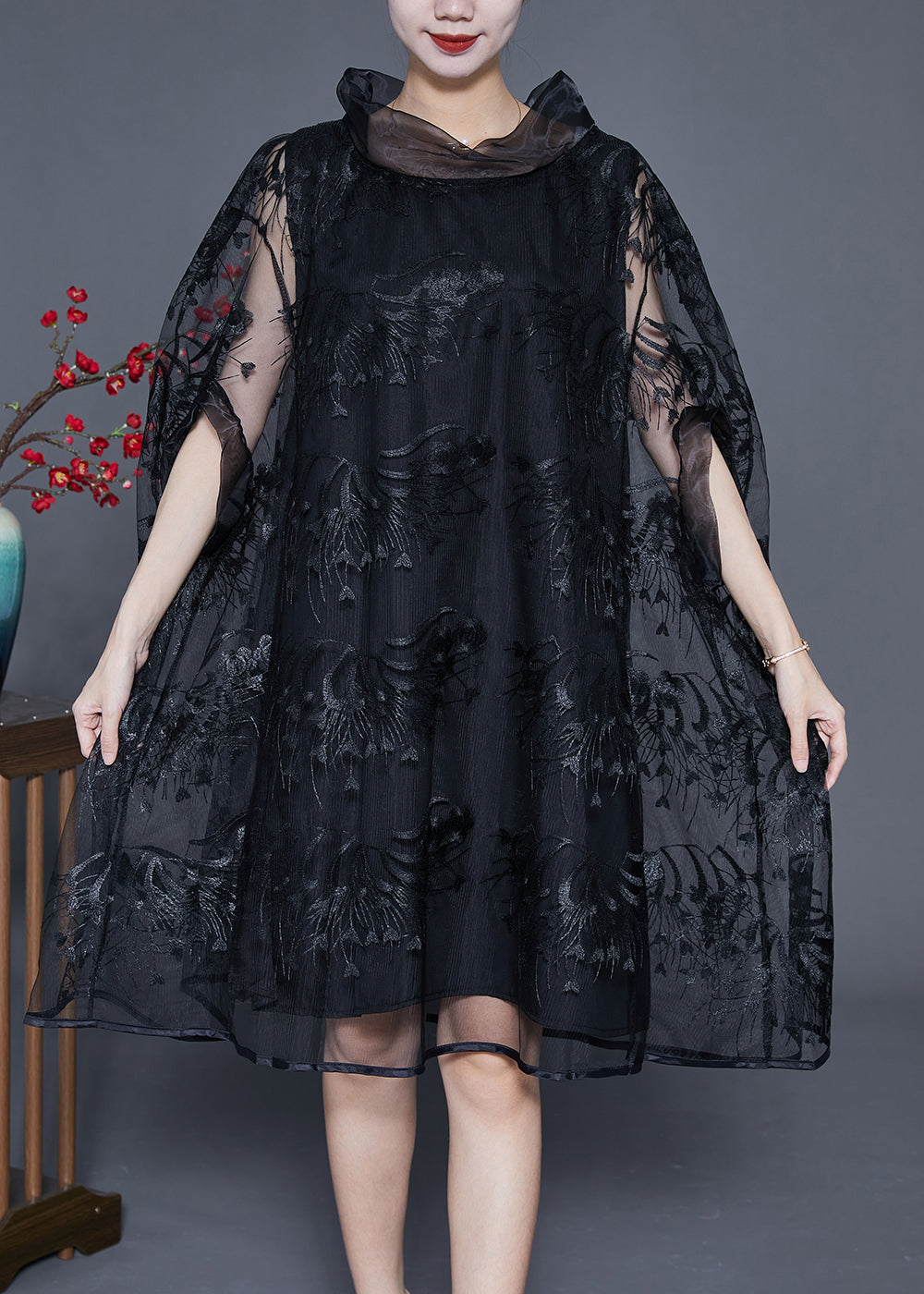 Beautifully Crafted Dress in a Classic Style