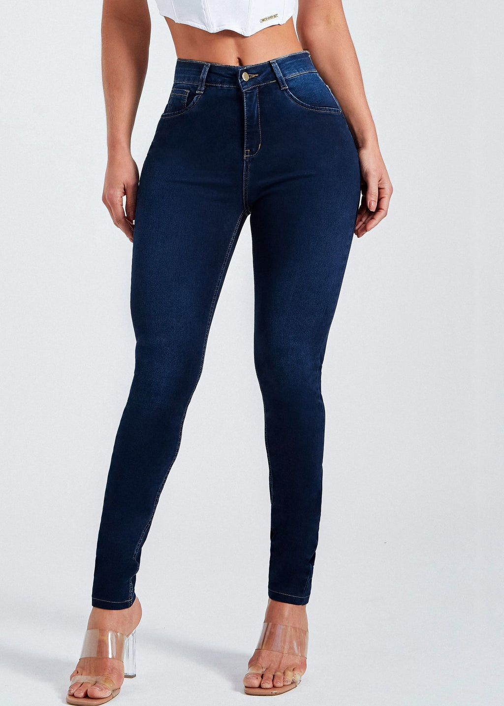 Classic Vintage Pants with a Flattering Fit