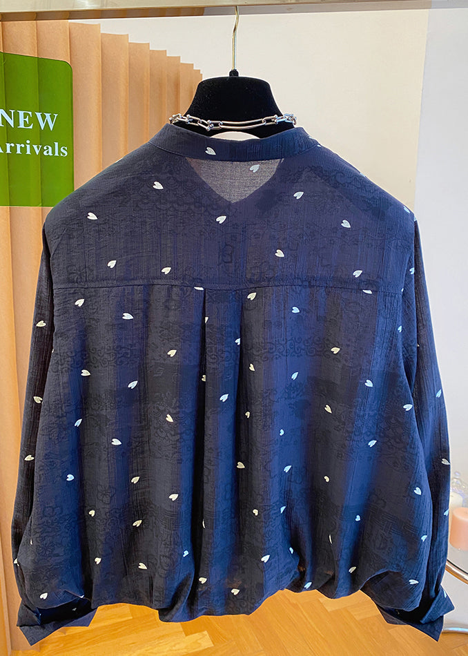 Effortlessly Elegant Blouse with a Timeless Design