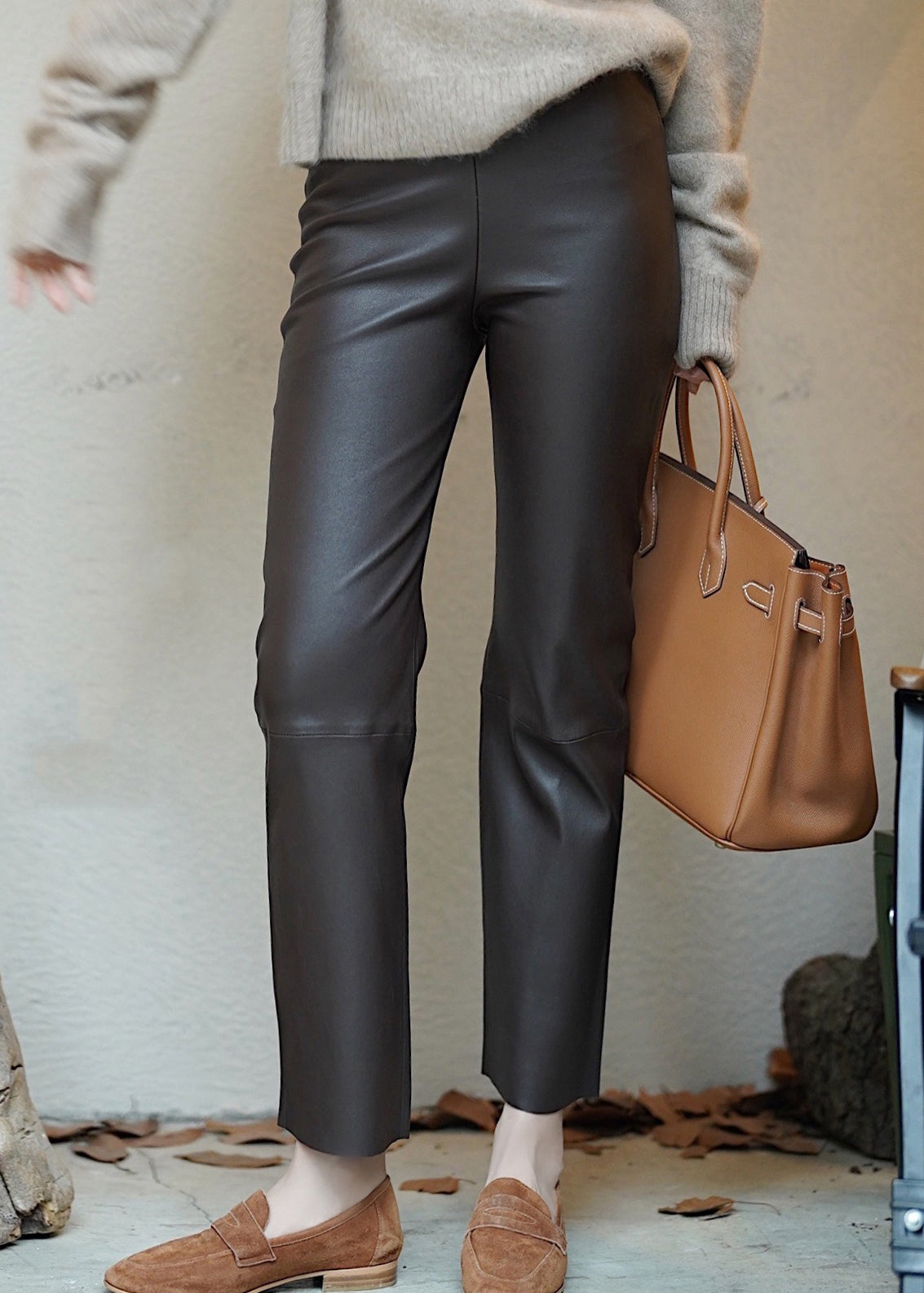 Gracefully Styled Pants for Any Occasion