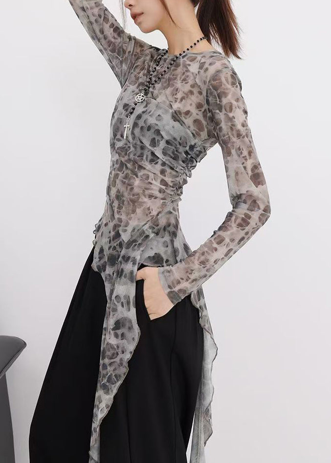 A Vintage Style Shirt with Delicate Timeless Details