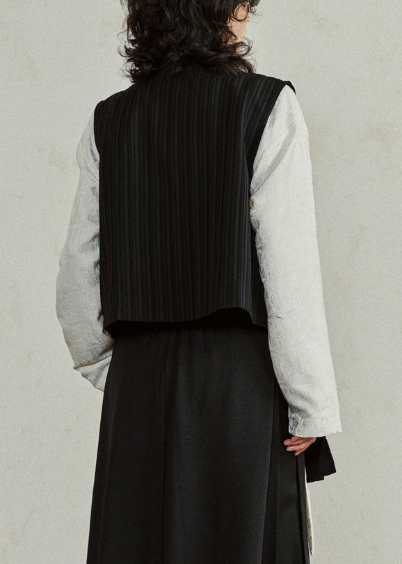 A Vintage Style Coat with Delicate Timeless Details