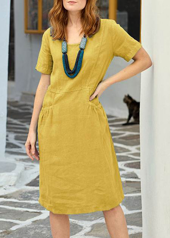 Classic Vintage Dress with a Flattering Fit