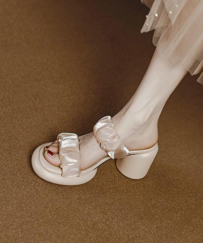 Chic Orthopedic Sandals with Unique Design