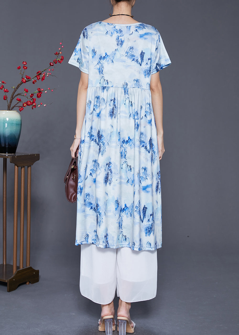 Polished Dress with an Effortless Classic Look