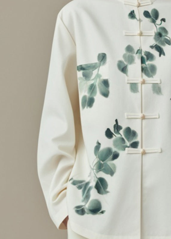 A Vintage Style Coat with Delicate Timeless Details