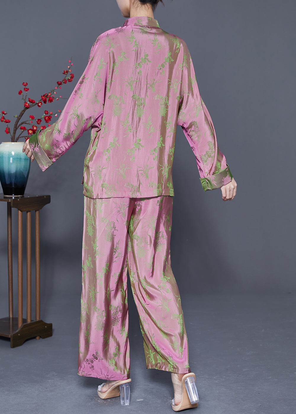 Beautifully Finished Shirt in a Timeless Design