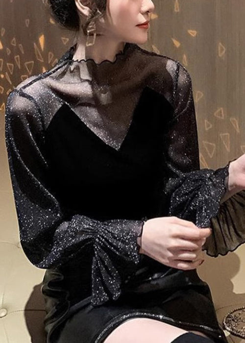 Sophisticated Blouse with a Clean Classic Look