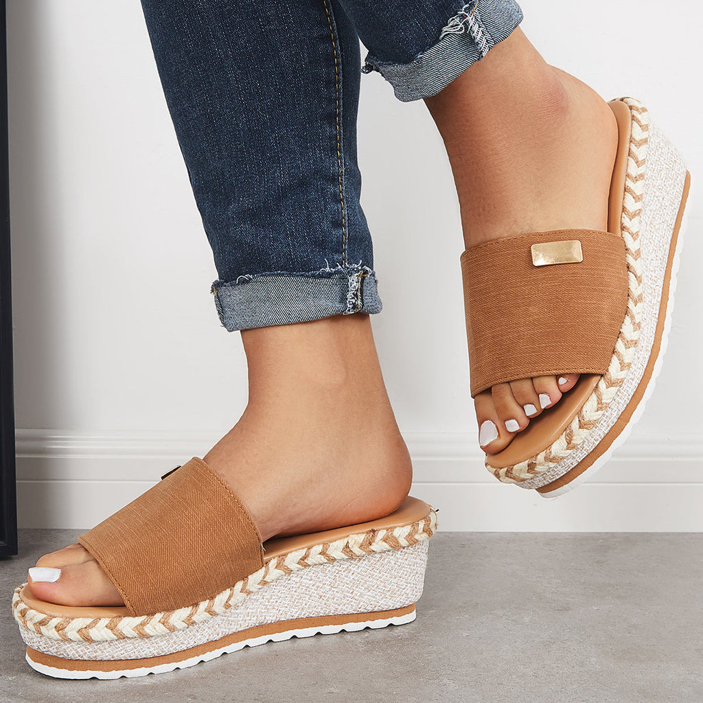 Beautifully Crafted Orthopedic Sandals