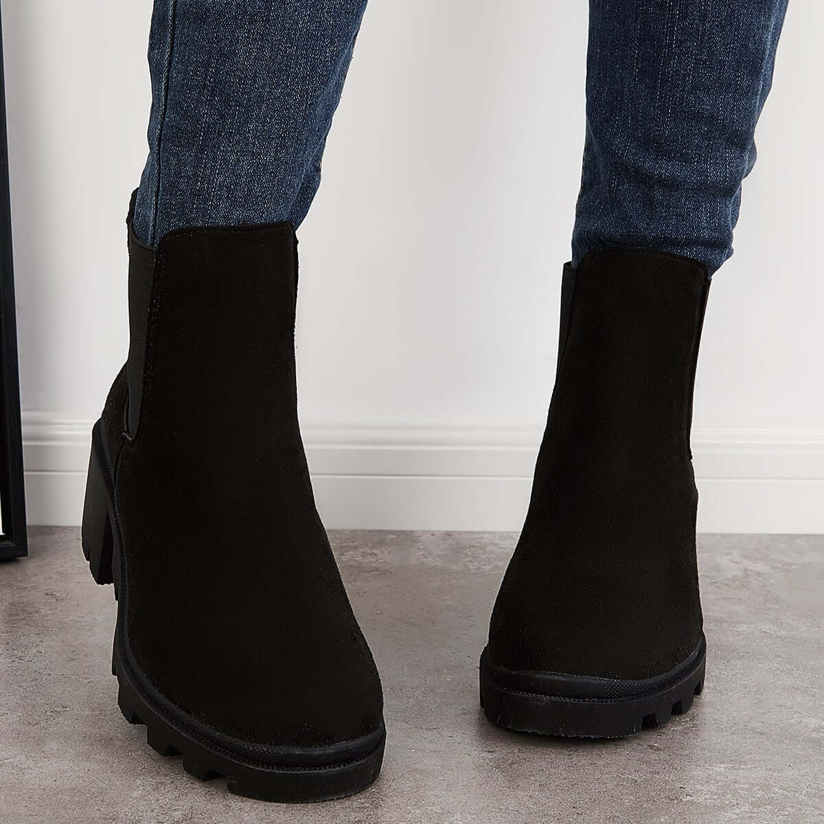 Chic Orthopedic Boots with Unique Design