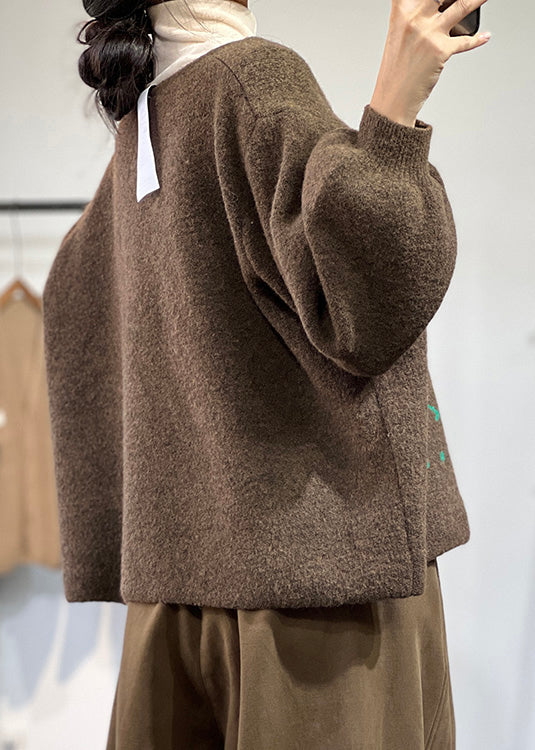 Gracefully Styled Coat for Any Occasion